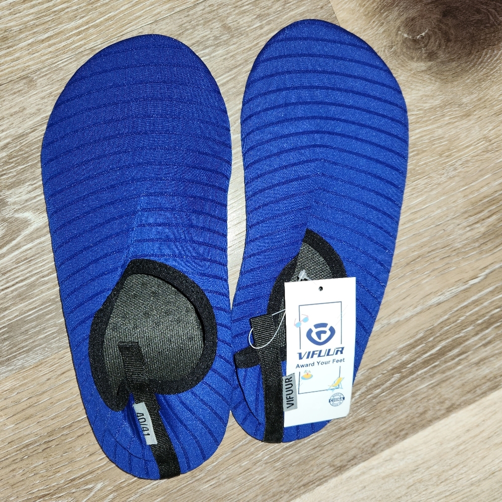 Water shoes